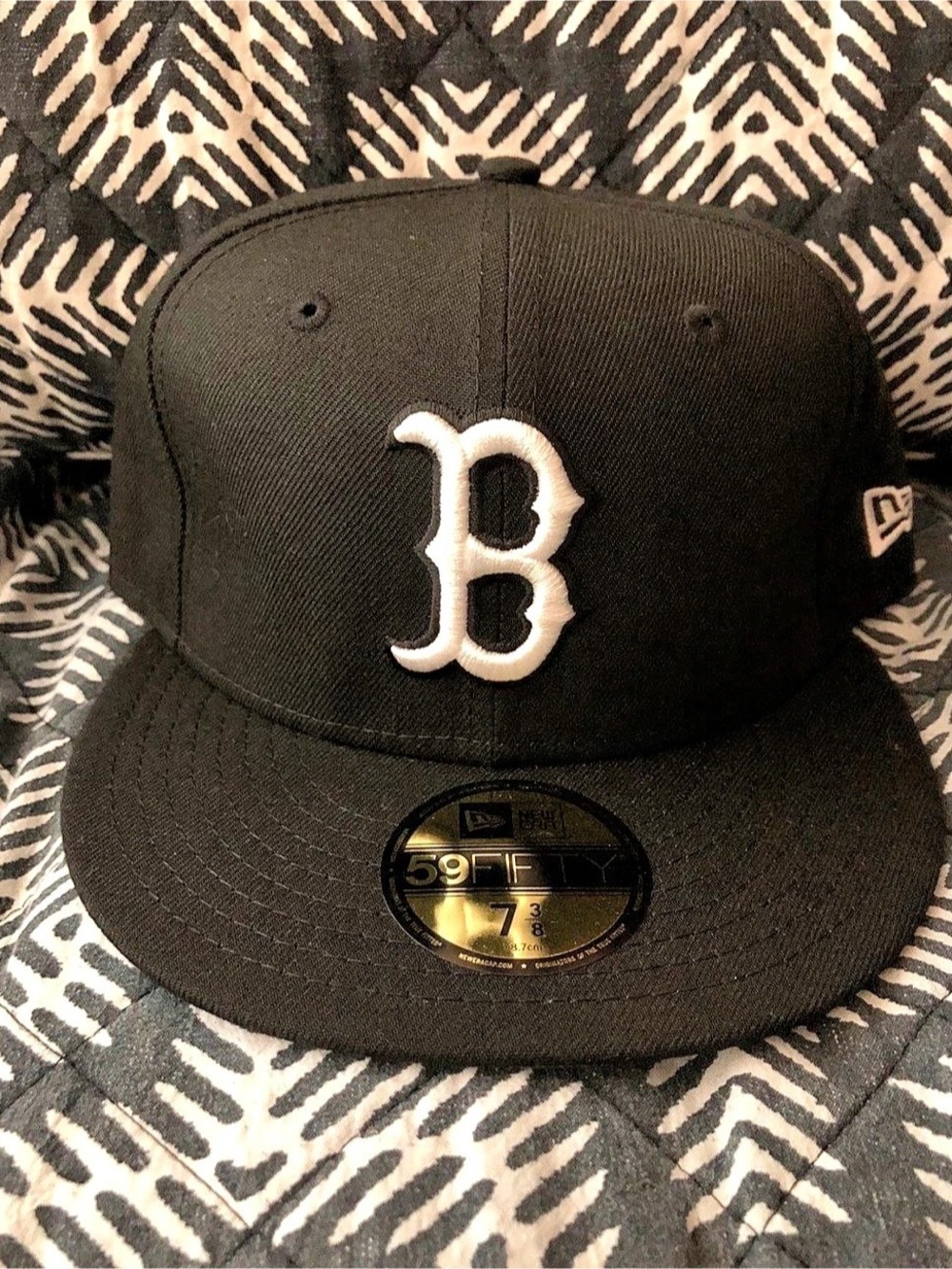 New Era 59FIFTY Black & White Size 7 3/8 New